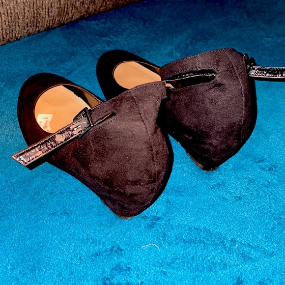 WOMENS BLACK WEDGE SHOWS BY CHINESE LAUNDRY - Picture 5 of 6